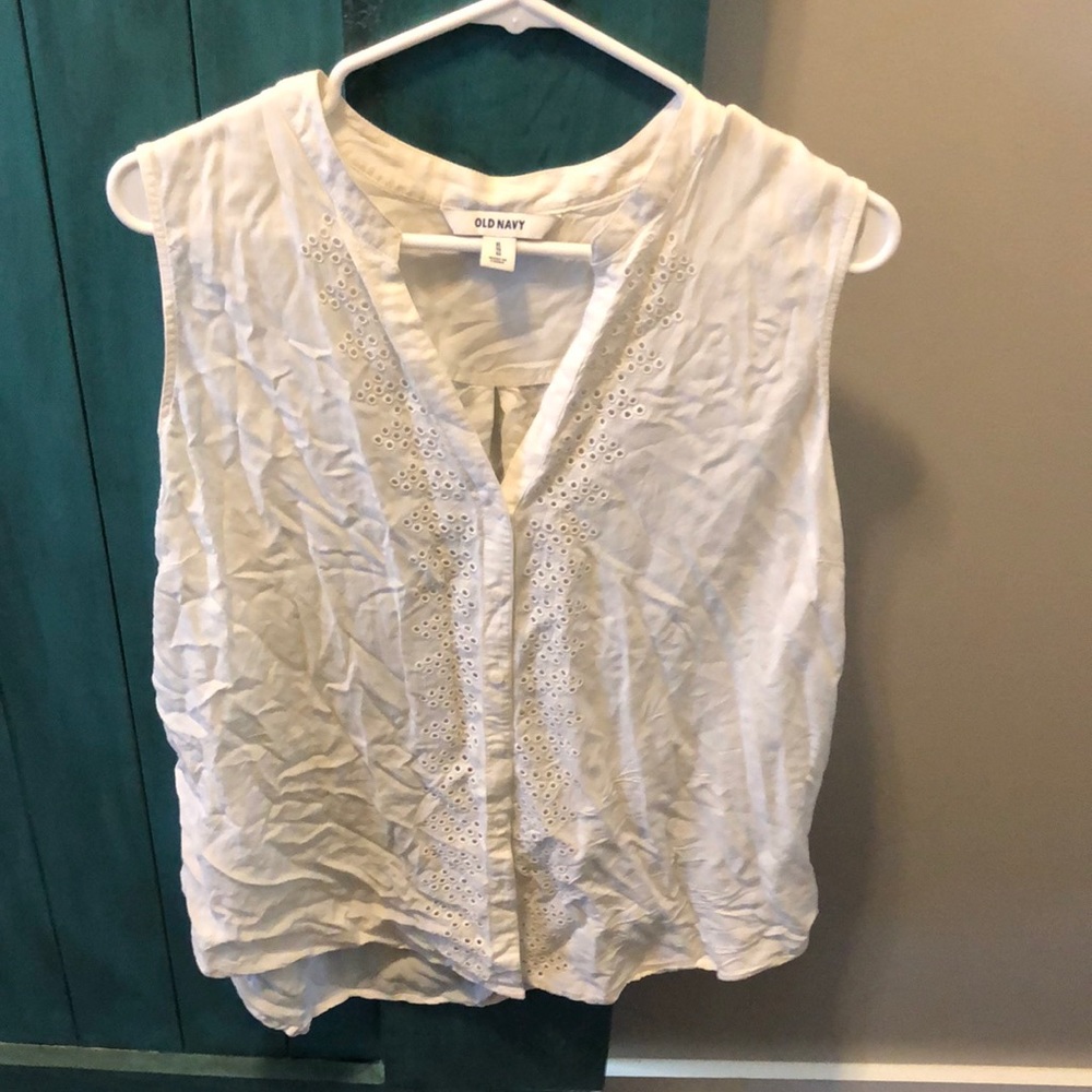 White tank